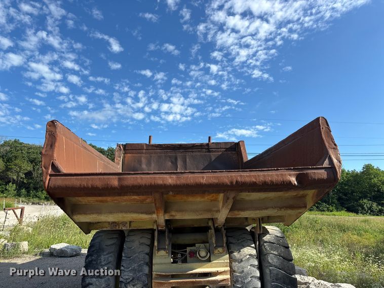 image for item FG0462 Euclid 215FD haul truck