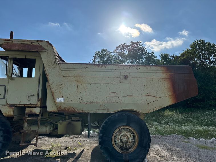 image for item FG0462 Euclid 215FD haul truck