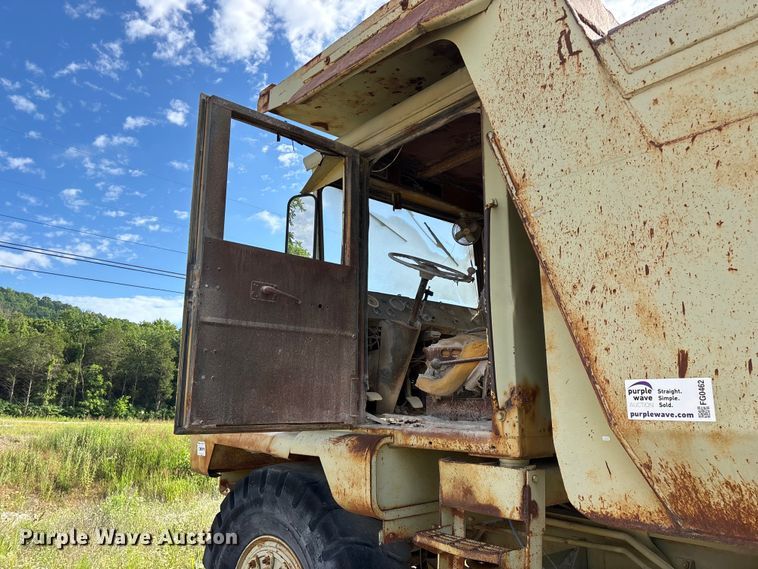 image for item FG0462 Euclid 215FD haul truck