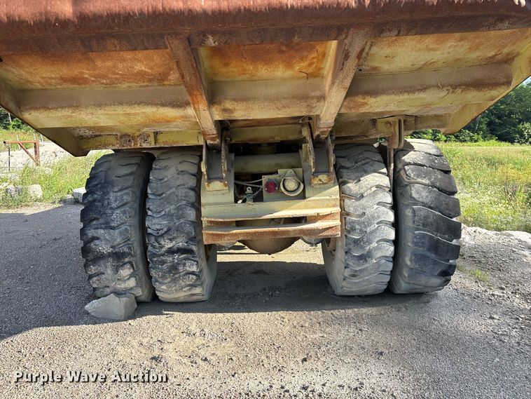 image for item FG0462 Euclid 215FD haul truck