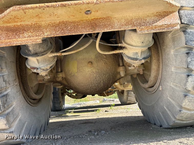 image for item FG0462 Euclid 215FD haul truck