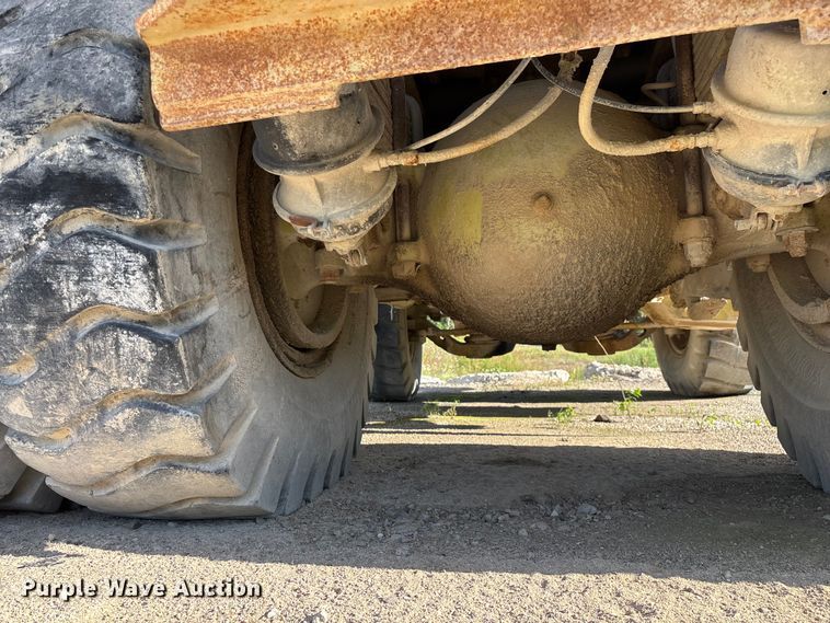 image for item FG0462 Euclid 215FD haul truck