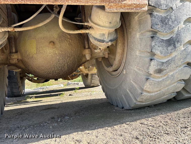 image for item FG0462 Euclid 215FD haul truck