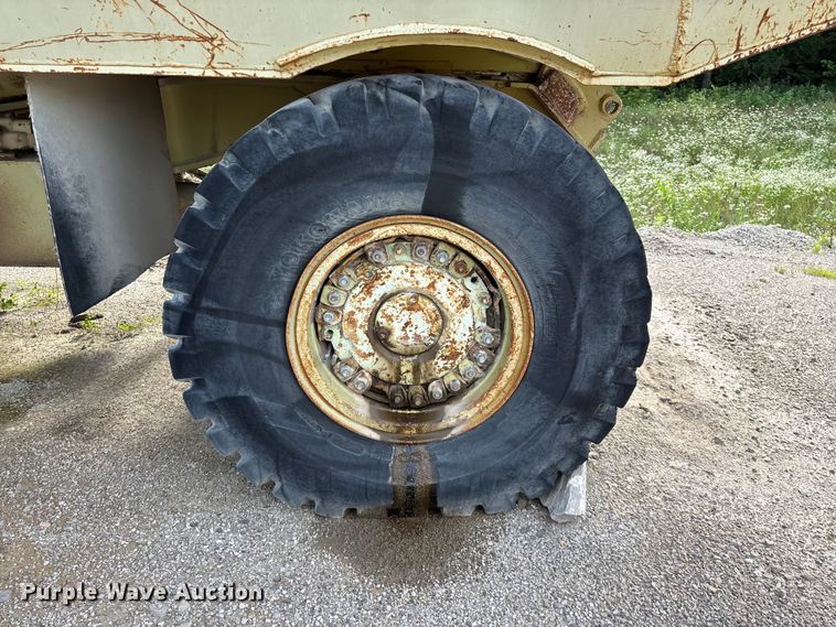 image for item FG0462 Euclid 215FD haul truck