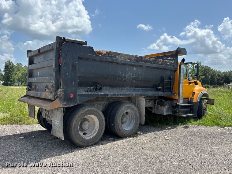 image for item FG0541 2009 International WorkStar 7500 dump truck