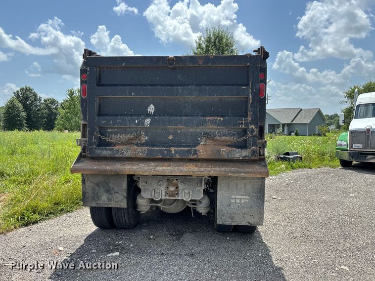 image for item FG0541 2009 International WorkStar 7500 dump truck