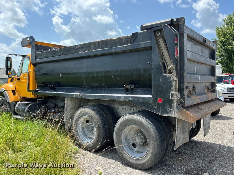 image for item FG0541 2009 International WorkStar 7500 dump truck