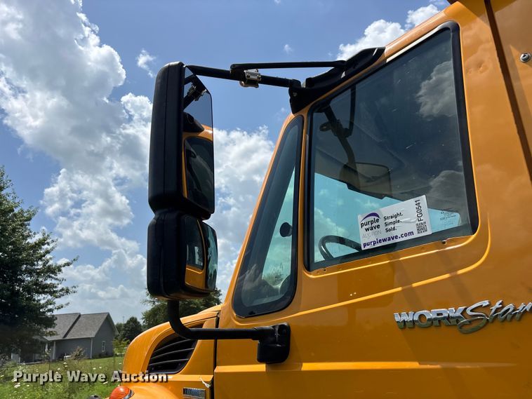 image for item FG0541 2009 International WorkStar 7500 dump truck