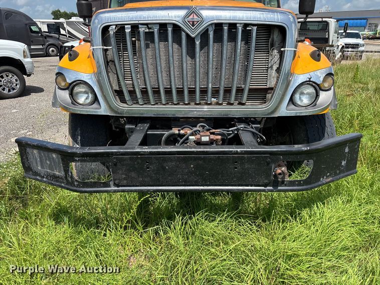 image for item FG0541 2009 International WorkStar 7500 dump truck