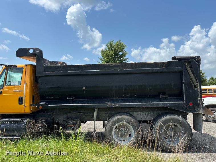 image for item FG0541 2009 International WorkStar 7500 dump truck