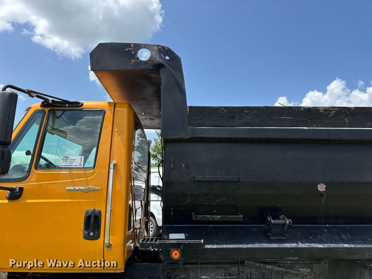 image for item FG0541 2009 International WorkStar 7500 dump truck