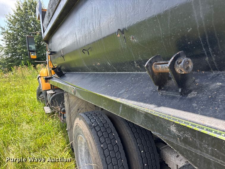 image for item FG0541 2009 International WorkStar 7500 dump truck
