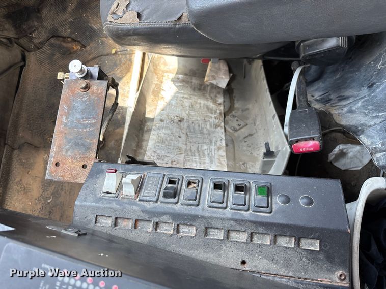 image for item FG0541 2009 International WorkStar 7500 dump truck