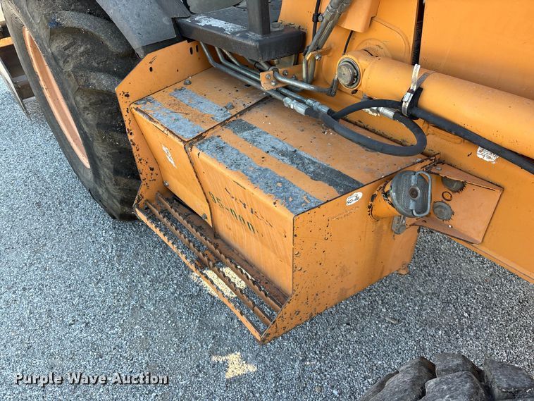 image for item FG0545 2010 Case 570MXT landscape tractor