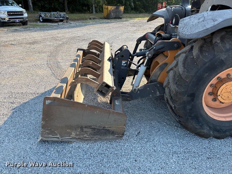 image for item FG0545 2010 Case 570MXT landscape tractor