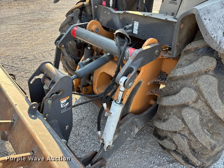 image for item FG0545 2010 Case 570MXT landscape tractor