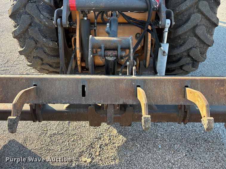 image for item FG0545 2010 Case 570MXT landscape tractor