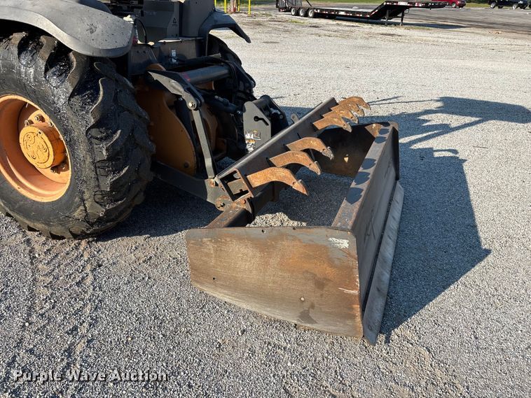 image for item FG0545 2010 Case 570MXT landscape tractor