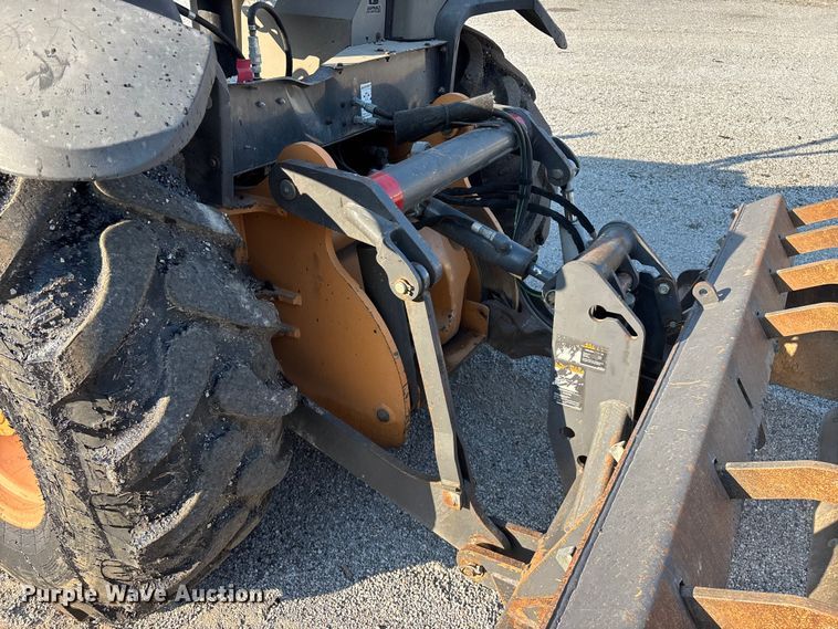 image for item FG0545 2010 Case 570MXT landscape tractor