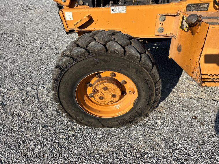 image for item FG0545 2010 Case 570MXT landscape tractor