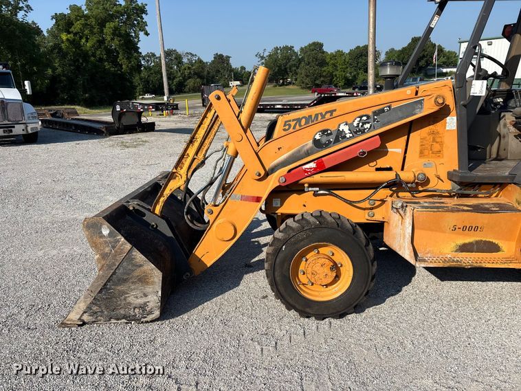 image for item FG0546 2007 Case 570MXT landscape tractor
