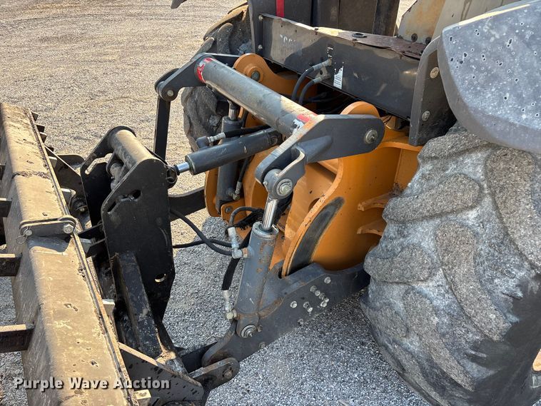 image for item FG0546 2007 Case 570MXT landscape tractor