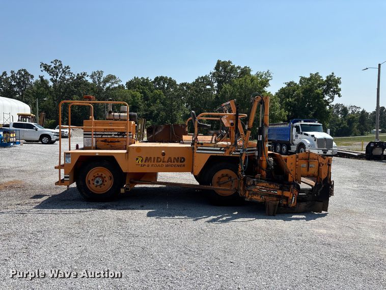 image for item FG0547 2005 Midland SPD-8 road widener