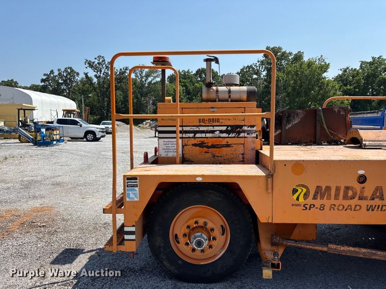 image for item FG0547 2005 Midland SPD-8 road widener