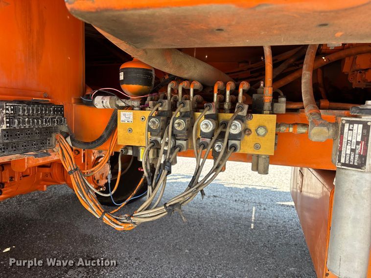 image for item FG0547 2005 Midland SPD-8 road widener