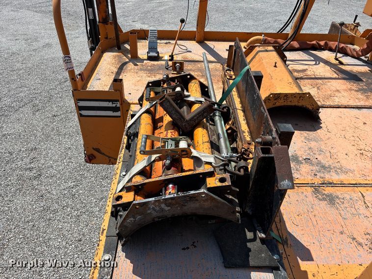 image for item FG0547 2005 Midland SPD-8 road widener