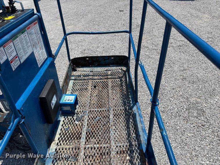 image for item FG0551 2002 Genie S65 boom lift