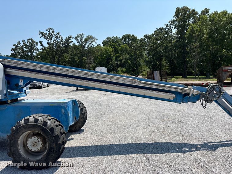 image for item FG0551 2002 Genie S65 boom lift