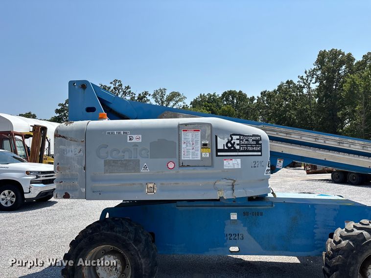 image for item FG0551 2002 Genie S65 boom lift