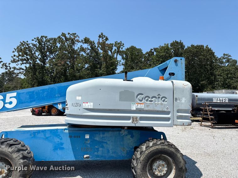 image for item FG0551 2002 Genie S65 boom lift