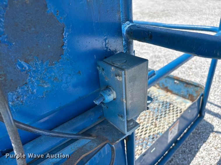 image for item FG0551 2002 Genie S65 boom lift