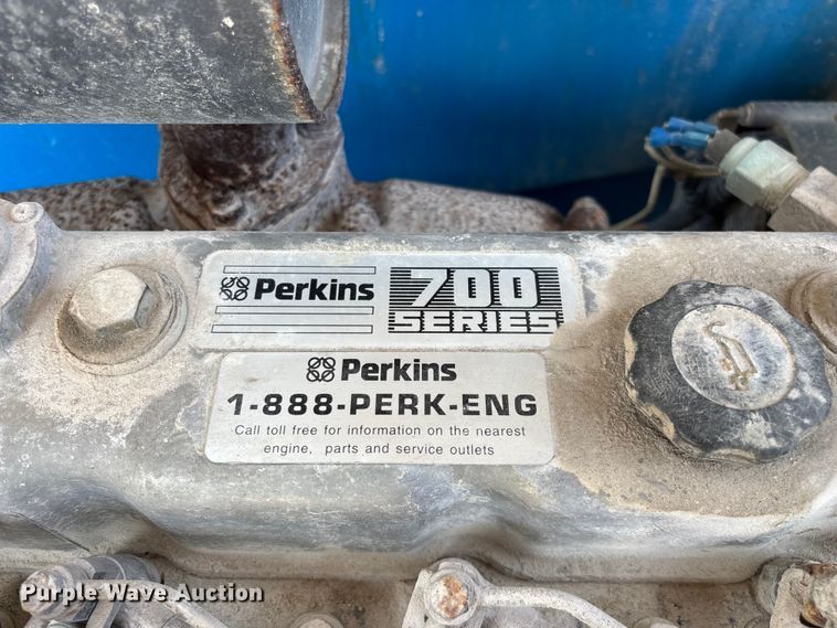 image for item FG0551 2002 Genie S65 boom lift