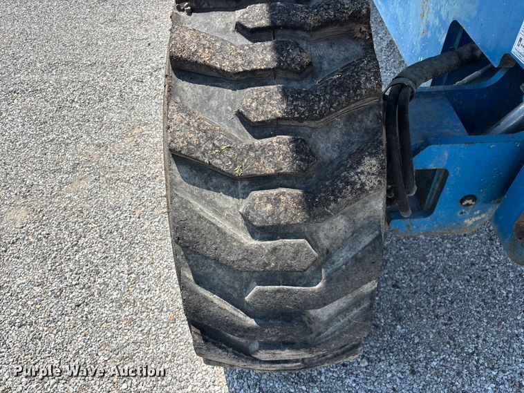 image for item FG0551 2002 Genie S65 boom lift