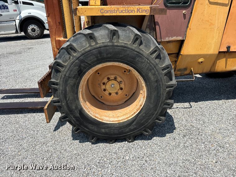 image for item FG0554 1993 Case 586E forklift