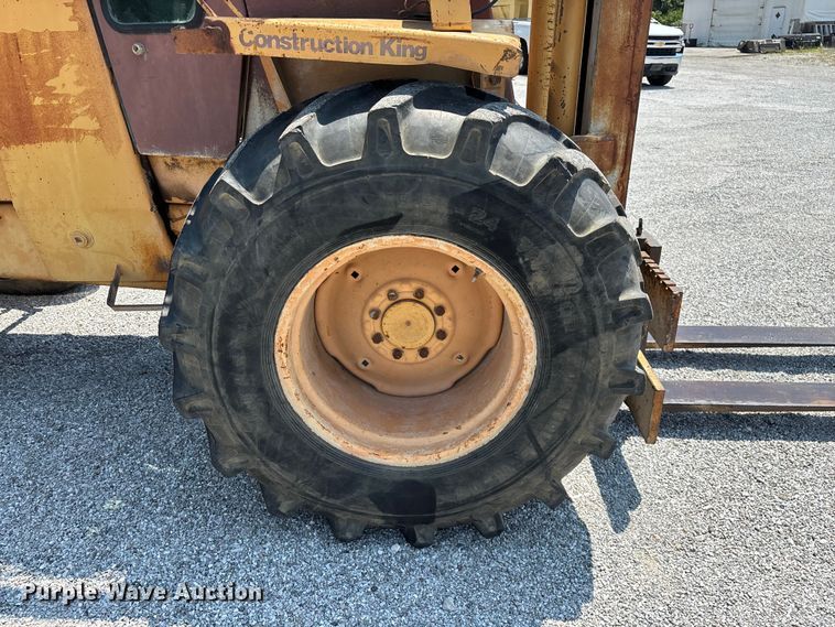 image for item FG0554 1993 Case 586E forklift