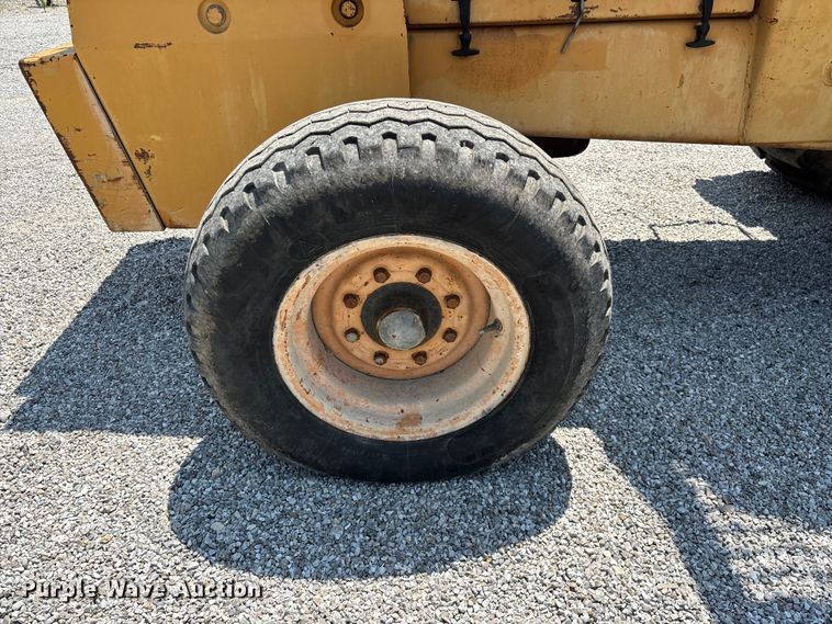image for item FG0554 1993 Case 586E forklift