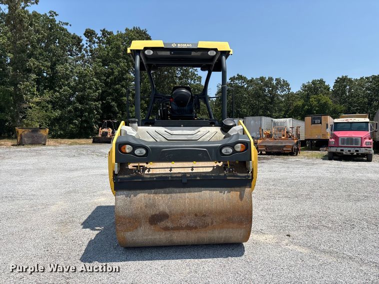 image for item FG0555 2015 Bomag BW 161 AD-5 double drum vibratory roller