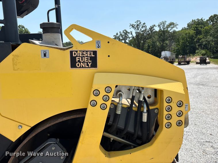 image for item FG0555 2015 Bomag BW 161 AD-5 double drum vibratory roller