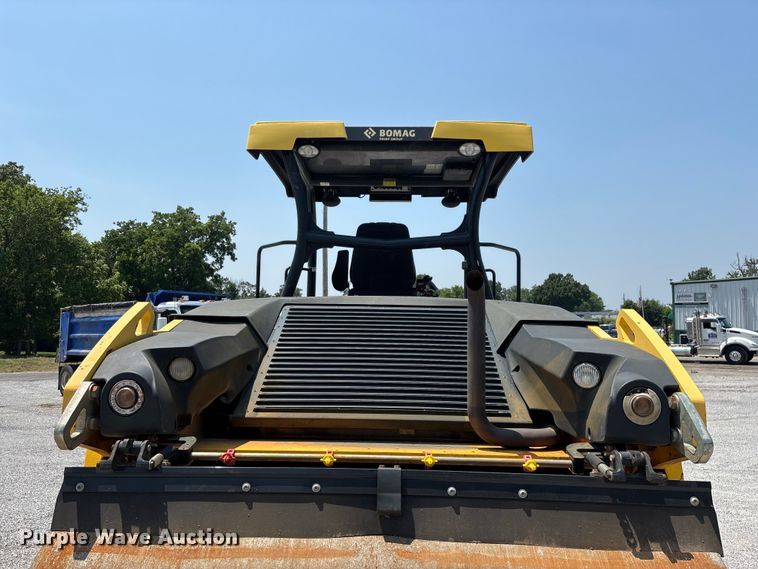 image for item FG0555 2015 Bomag BW 161 AD-5 double drum vibratory roller