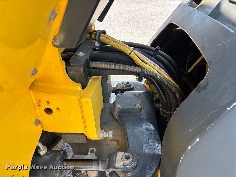 image for item FG0555 2015 Bomag BW 161 AD-5 double drum vibratory roller
