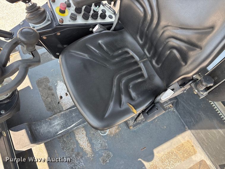 image for item FG0555 2015 Bomag BW 161 AD-5 double drum vibratory roller
