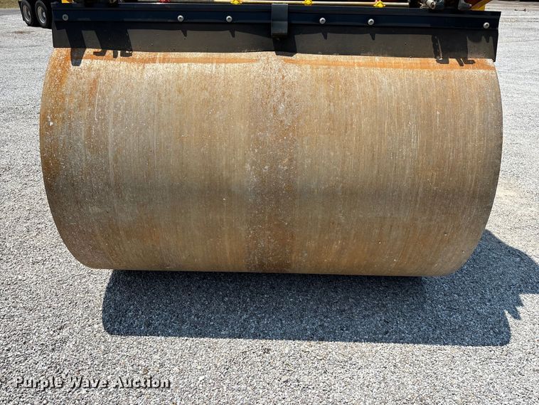 image for item FG0555 2015 Bomag BW 161 AD-5 double drum vibratory roller