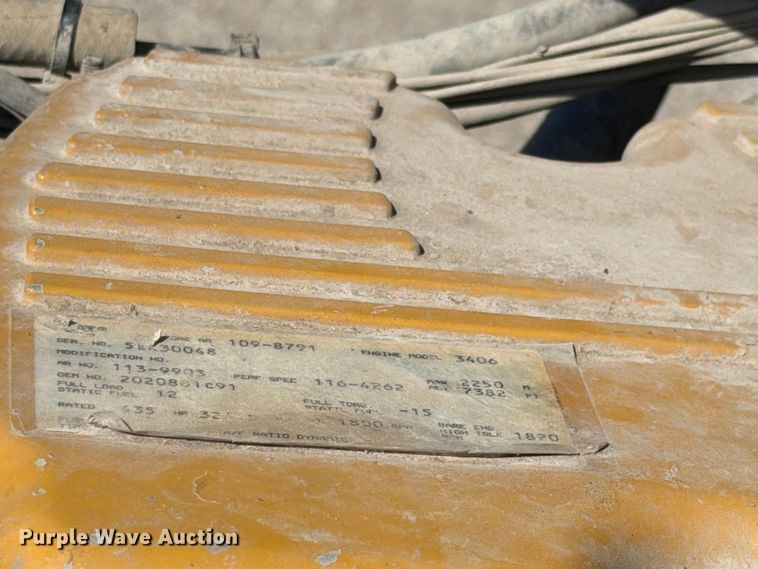 image for item FH6252 1995 International F-9370 dump truck