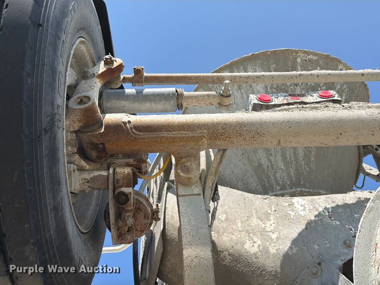 image for item FH6253 2007 International DF557 Paystar 5000 ready mix truck
