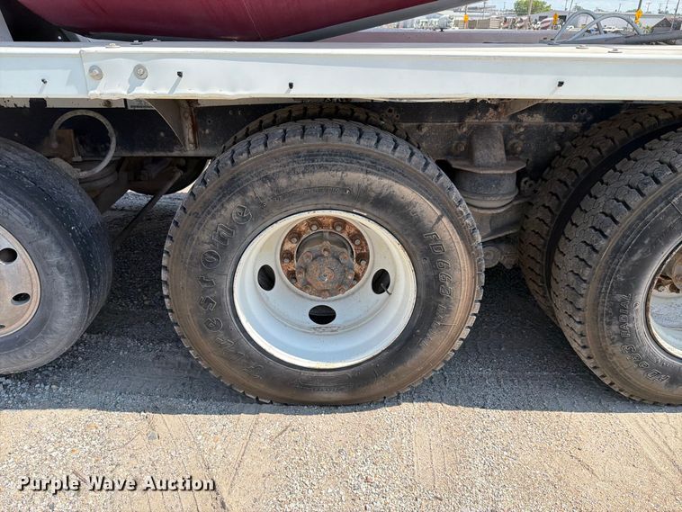 image for item FH6253 2007 International DF557 Paystar 5000 ready mix truck