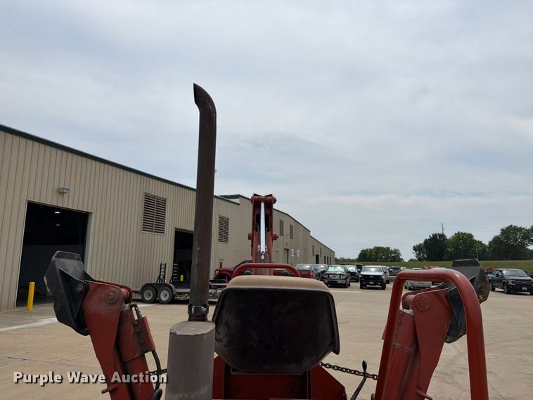 image for item FH6288 1993 Ditch Witch 5110DD trencher